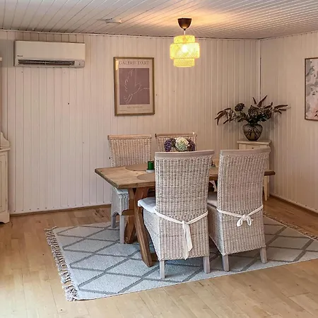 Fantastisk Hjem I Med Wifi Feriehus *